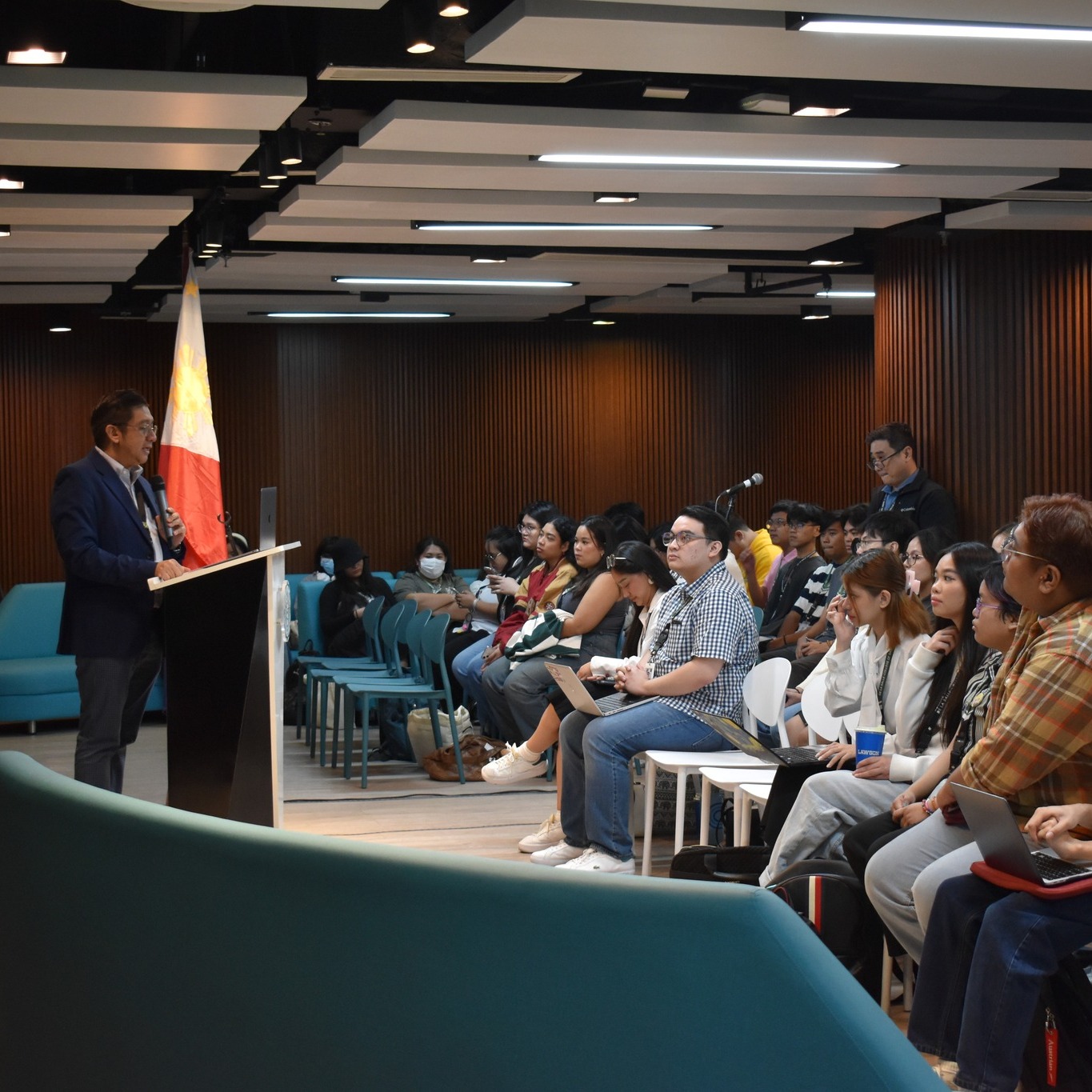 SDG Dialogue Series x Lasallian Mission Week: Complex & Multifaceted Realities: Navigating The Israeli And Palestinian Conflict