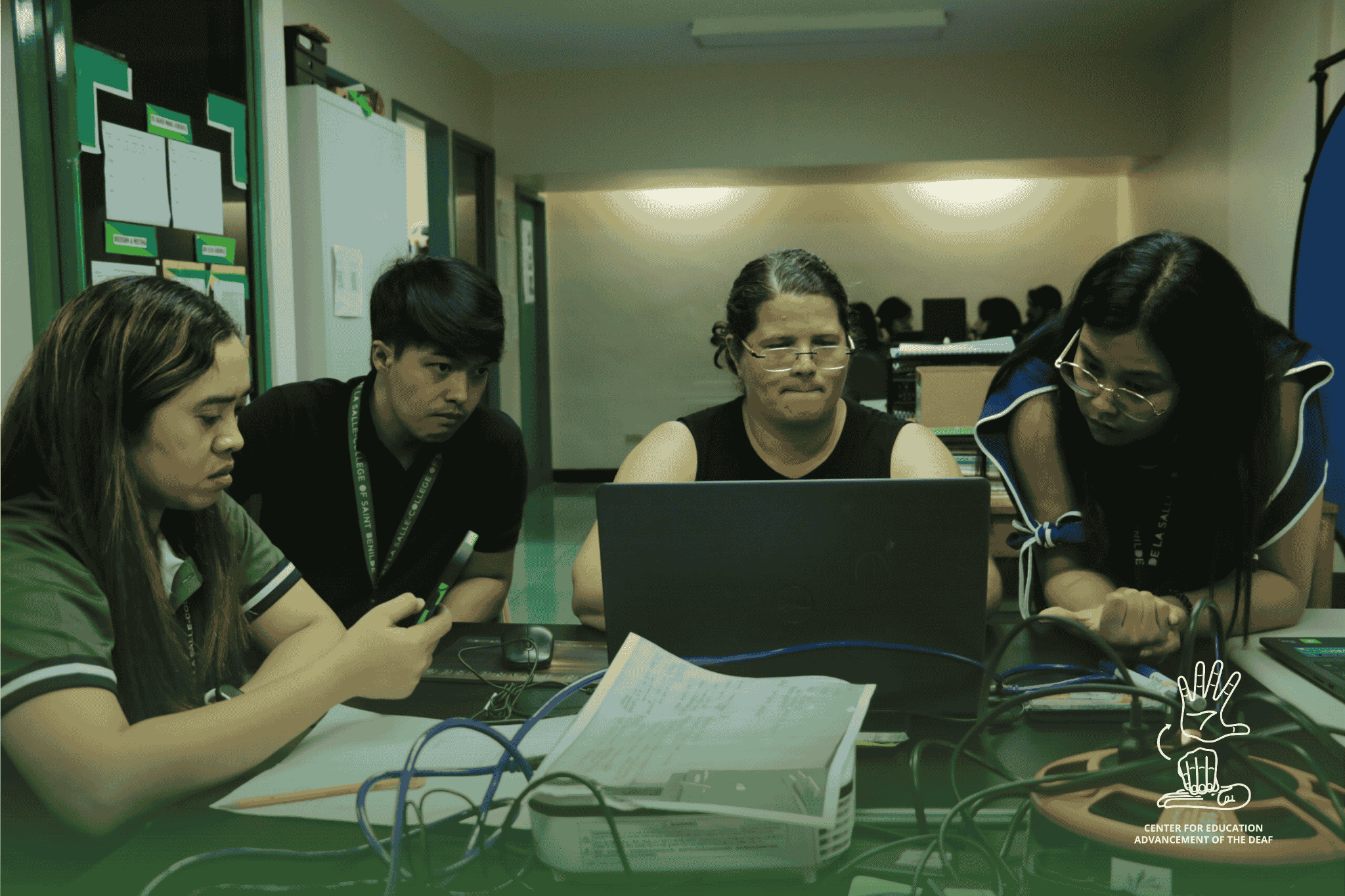 CEAD Holds Lecture on Sign Language Bilingual Approach